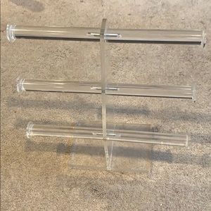 Acrylic bracelet holder/display